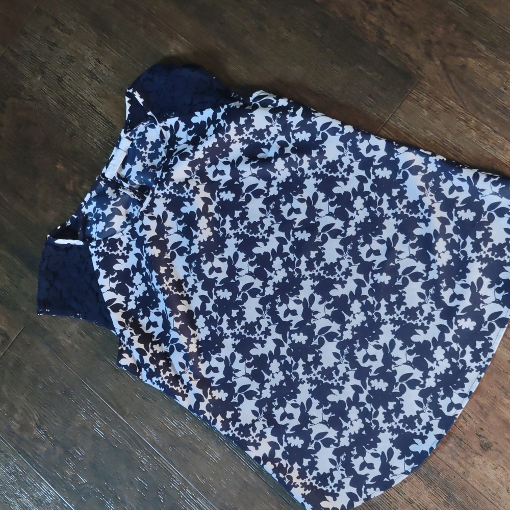 New York and Company small blue and white floral blouse